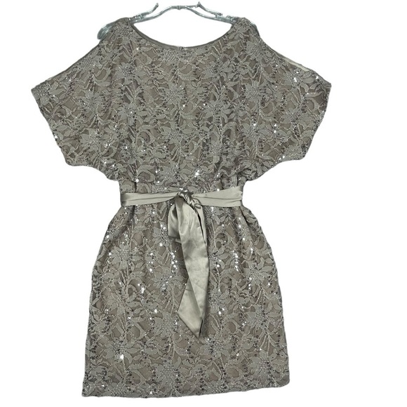 Jessica Howard Taupe Cold Shoulder Lace Sequin Elegant Dress Ribbon WaistTie Sz6 - Picture 1 of 16